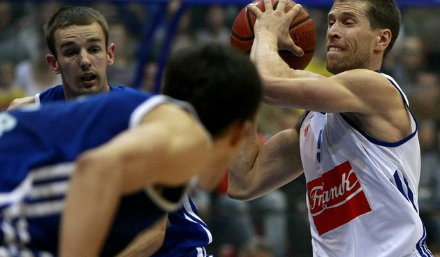 Zagreb, 150512.KC Drazen Petrovic, Savska cesta.Prva utakmica polufinala PH za kosarkase Cibona – Zadar.Na fotografija: Davor Kus.Foto: Ronald Gorsic / CROPIX
