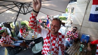 Veseli hrvatski navijači u Rostovu na Donu