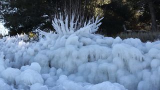 Šetnja po zaleđenom i bajkovitim Vranskim jezerom Šetnja po zaleđenom i bajkovitim Vranskim jezerom