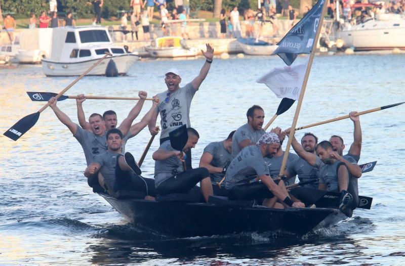 Gusari iz Komina pobjednici Maratona lađa od Metkovića do Ploča