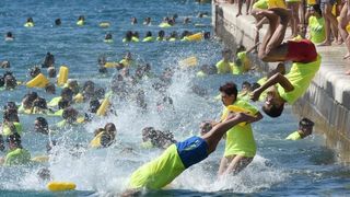 Jubilarni 10. dm Millennium Jump na zadarskoj rivi, Photo: Dino Stanin/PIXSELL Jubilarni 10. dm Millennium Jump na zadarskoj rivi, Photo: Dino Stanin/PIXSELL