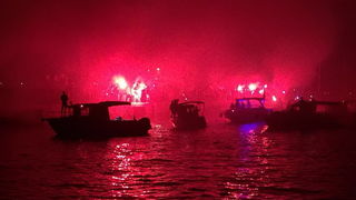 Doček zlatnih zadarskih olimpijaca Šime Fantele i Igora Marenića: Bakljada na brodovima od Vitrenjaka do Morskih orgulja. Foto: Tija Malik Doček zlatnih zadarskih olimpijaca Šime Fantele i Igora Marenića: Bakljada na brodovima od Vitrenjaka do Morskih orgulja. Foto: Tija Malik