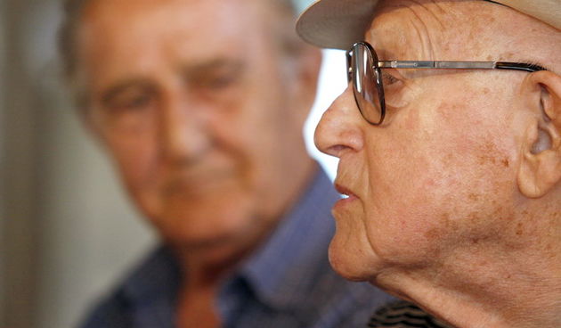 Zadar, 250810
Veljko Bulajic, doajen domaceg filma i Branko Lustig (desno) slavni holivudski producent i oskarovac nakon press konferencije odrzali su predavanje na temu What we can! s ciljem da prenesu svoja bogata iskustva i propituju mogucnosti zadarsk