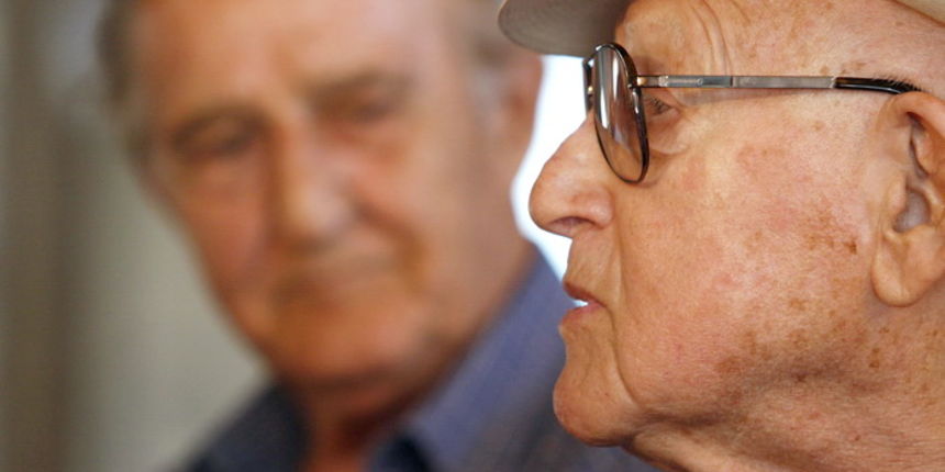 Zadar, 250810
Veljko Bulajic, doajen domaceg filma i Branko Lustig (desno) slavni holivudski producent i oskarovac nakon press konferencije odrzali su predavanje na temu What we can! s ciljem da prenesu svoja bogata iskustva i propituju mogucnosti zadarsk Zadar, 250810
Veljko Bulajic, doajen domaceg filma i Branko Lustig (desno) slavni holivudski producent i oskarovac nakon press konferencije odrzali su predavanje na temu What we can! s ciljem da prenesu svoja bogata iskustva i propituju mogucnosti zadarsk