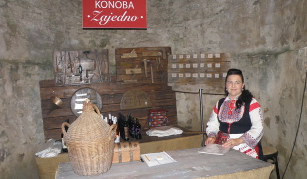 Na Kaštel Benkoviću održan 7. Vinfest Benkovac, Festival vina sjeverne i srednje Dalmacije