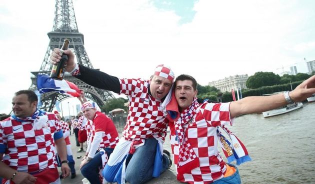 Euro 2016: Hrvatski navijači napravili fenomenalnu atmosferu u Parizu. Photo: Sanjin Strukić/PIXSELL