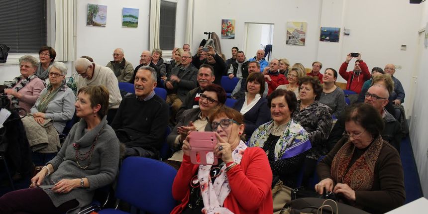 Članovi Lipe i gosti  na proslavi u Gradskoj knjižnici Zadar