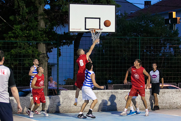 Ljetna liga 2012: KK Maraska Park – KK Brodarica, Foto: Kristijan Orlić Ljetna liga 2012: KK Maraska Park – KK Brodarica, Foto: Kristijan Orlić