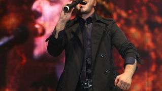 Zadar, 131110.
Dvorana Kresimira Cosica.
Festival zabavne glazbe Zadar 2010. Druga vecer.
Na fotografiji: nastup Ivan Zak
Foto: Vladimir Ivanov / Cropix Zadar, 131110.
Dvorana Kresimira Cosica.
Festival zabavne glazbe Zadar 2010. Druga vecer.
Na fotografiji: nastup Ivan Zak
Foto: Vladimir Ivanov / Cropix