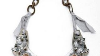 Ogrlica sa stavom (Moda.hr)