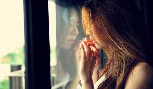 Žena koja pati, patnja, slomljeno srce