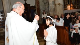 Sakrament Prve pričesti u katedrali sv. Stošije, foto- Iva Perinčić