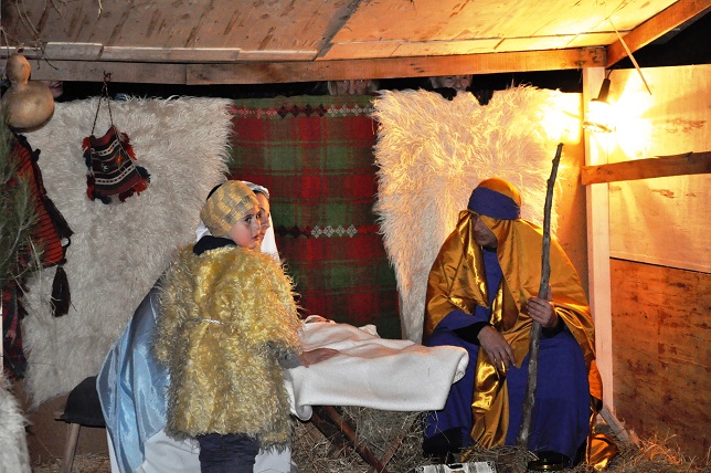 Žive jaslice u Diklu Žive jaslice u Diklu