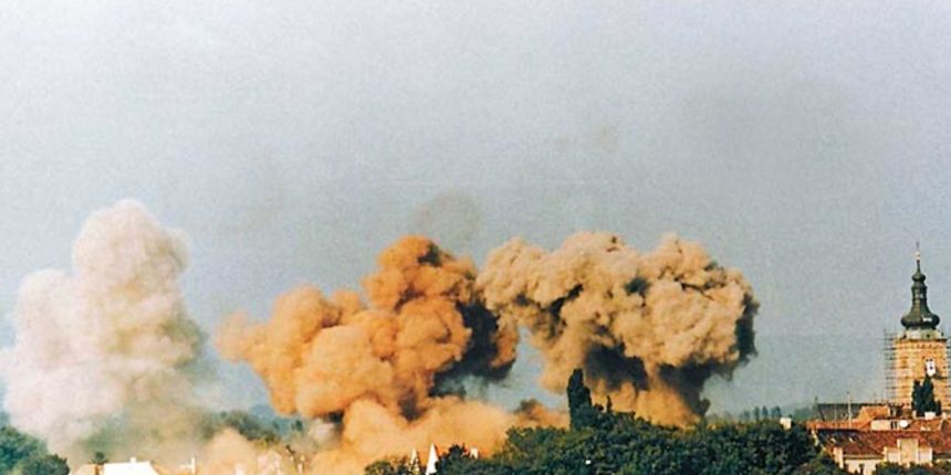 Raketiranje Zagreba, foto: www.forum.hr Raketiranje Zagreba, foto: www.forum.hr