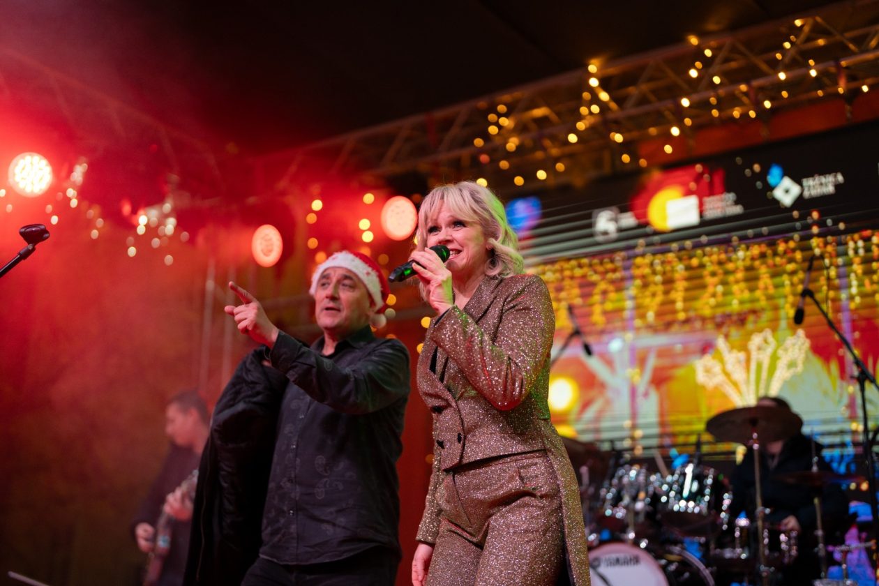 Tajči na Trgu Petra Zoranića