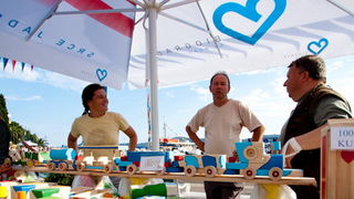 Biograd: 6. Dugi svehrvatski eno-eko-gastro-etno stol, Foto: Franjo Jurić Biograd: 6. Dugi svehrvatski eno-eko-gastro-etno stol, Foto: Franjo Jurić