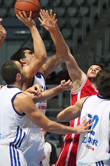 KK Zadar – KK Dubrovnik 101-64 (foto:Saša Čuka) KK Zadar – KK Dubrovnik 101-64 (foto:Saša Čuka)