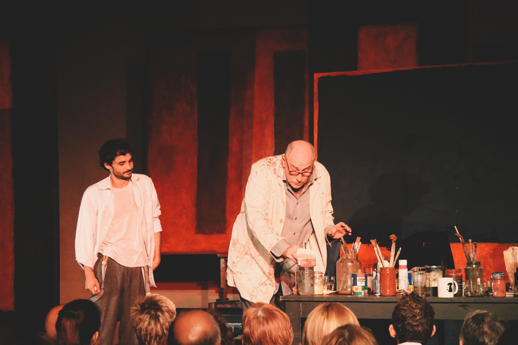 Teatar Exit na Zadarskom kazališnom ljetu: Predstava “Crveno”