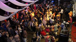 Maturalna večer Gimnazije Vladimira Nazora (foto:Saša Čuka) Maturalna večer Gimnazije Vladimira Nazora (foto:Saša Čuka)