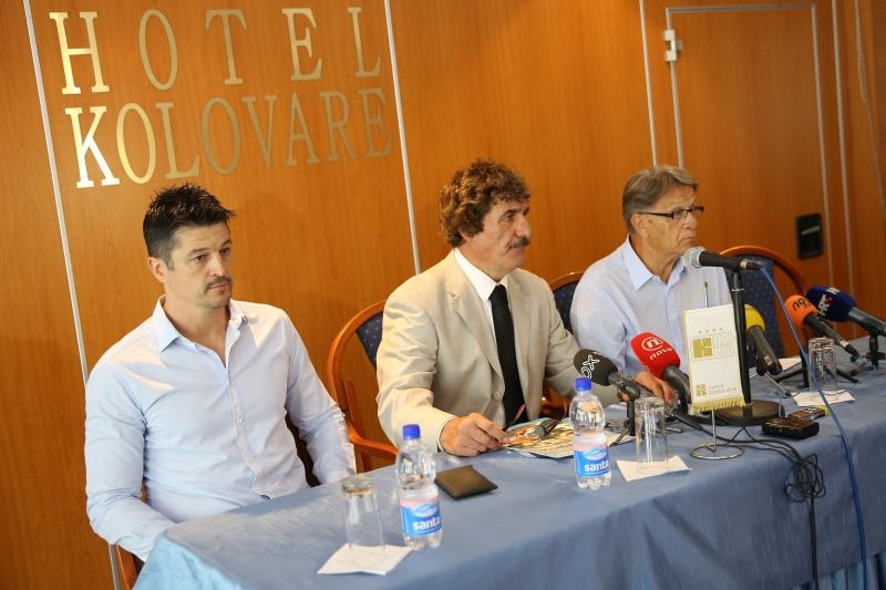 04.09.2014., Zadar – Press konferencija – Miroslav Ciro Blazevic – nakon sto je izabran za trenera NK Zadar. Photo: Filip Brala/PIXSELL 04.09.2014., Zadar – Press konferencija – Miroslav Ciro Blazevic – nakon sto je izabran za trenera NK Zadar. Photo: Filip Brala/PIXSELL