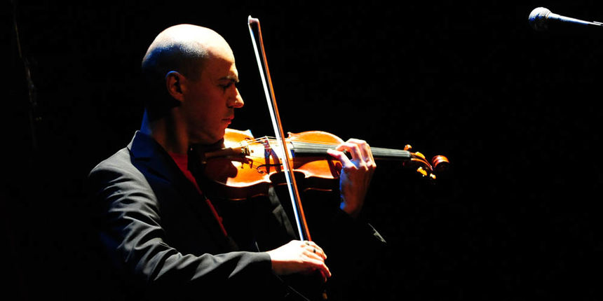 Zadar, 15.11.2012. snimio: Nenad Marčev
Priča o Paganiniju
ZDRAVKO PLEŠE, violina
Niccolo Paganini:
Koncert povodom 230. godina rođenja
Velika dvorana HNK Zadar Zadar, 15.11.2012. snimio: Nenad Marčev
Priča o Paganiniju
ZDRAVKO PLEŠE, violina
Niccolo Paganini:
Koncert povodom 230. godina rođenja
Velika dvorana HNK Zadar