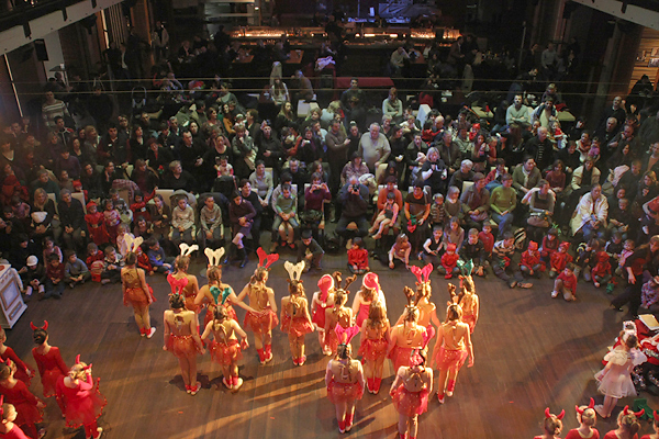 Plesna udruga Gesta: Ima li spasa za Djeda Mraza (Foto:Saša Čuka)