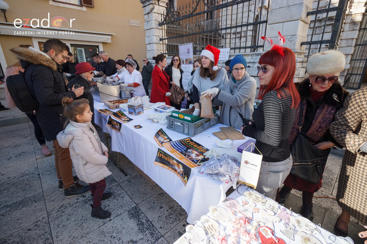 Đir po gradu, petak 22. prosinca 2017. Đir po gradu, petak 22. prosinca 2017.