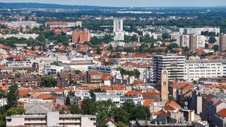 Pogled sa Zagrebačke katedrale na centar grada – Zagreb