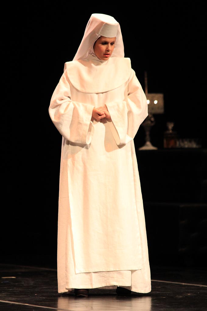 Gospoda Glembajevi u HNK Zadar, foto: Iva Perinčić Gospoda Glembajevi u HNK Zadar, foto: Iva Perinčić