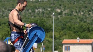 28.6.2014., Maslenica – Gimnasticar Marijo Moznik otvorio je sezonu bungee skokova s Maslenickog mosta. On je izveo dvostruki salto s uronom u more. Photo: Dino Stanin/PIXSELL