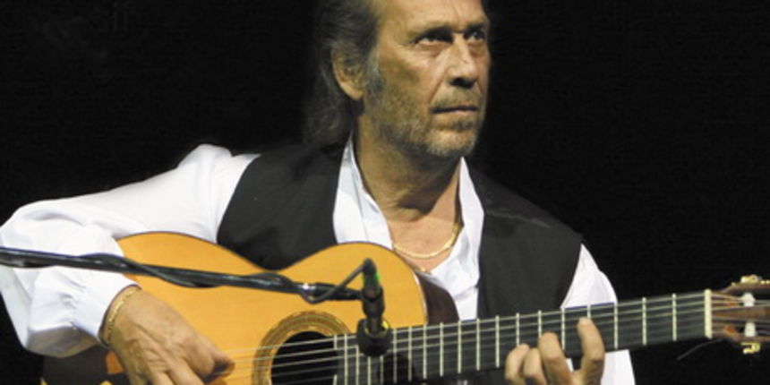 Paco de Lucia & Band na Trgu pet bunara 8. lipnja 2010. Paco de Lucia & Band na Trgu pet bunara 8. lipnja 2010.