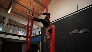 Arsenal: Xiomara Circo Art – ples na svili, Foto: Roberto Lerga Arsenal: Xiomara Circo Art – ples na svili, Foto: Roberto Lerga