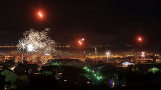 Zadarski doček Nove godine uz veliki vatromet Zadarski doček Nove godine uz veliki vatromet
