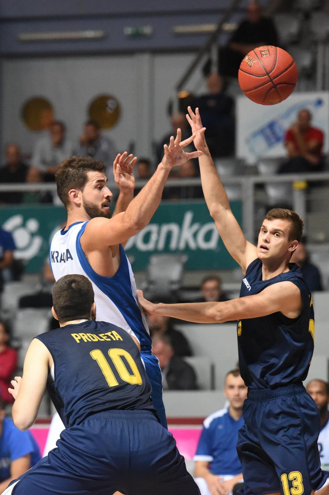 HT Premijer liga, 2. kolo: KK Zadar – KK Zagreb 124-99 HT Premijer liga, 2. kolo: KK Zadar – KK Zagreb 124-99