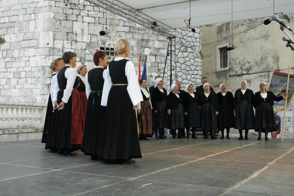 Etno dani 2016.: Prva večer smotre folklora