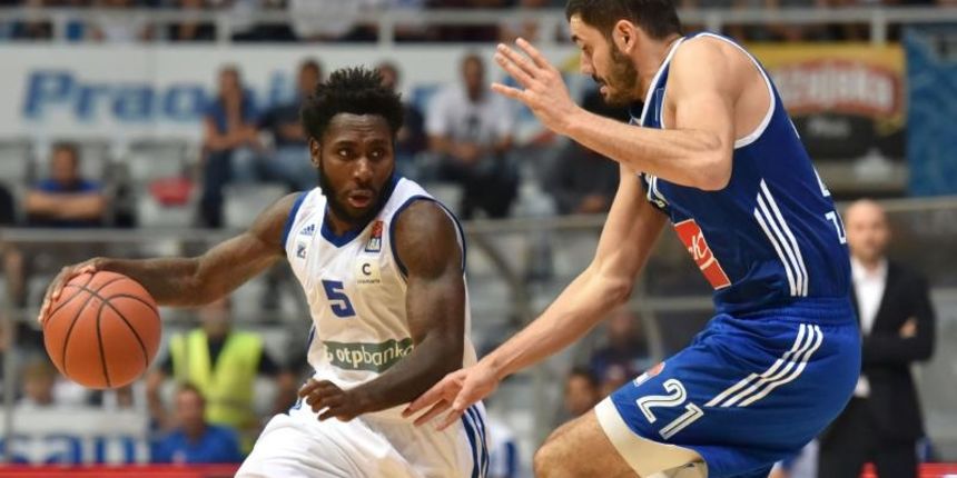ABA liga, 1. kolo, KK Zadar – KK Cibona 62-53. Photo: Dino Stanin/PIXSELL ABA liga, 1. kolo, KK Zadar – KK Cibona 62-53. Photo: Dino Stanin/PIXSELL