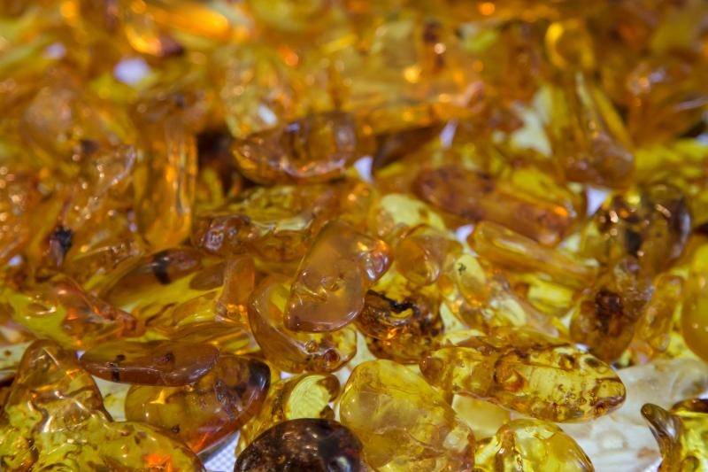 U Domu sportova odrzava se 18. Medjunarodni sajam dragog i poludragog kamenja – Mineral Expo Zagreb. Kao i svake godine razni medjunarodni izlagaci ponudili su posjetiteljima nakit i ukrasne predmete od dragog i poludragog kamenja, bisera i koralja, te ne U Domu sportova odrzava se 18. Medjunarodni sajam dragog i poludragog kamenja – Mineral Expo Zagreb. Kao i svake godine razni medjunarodni izlagaci ponudili su posjetiteljima nakit i ukrasne predmete od dragog i poludragog kamenja, bisera i koralja, te ne