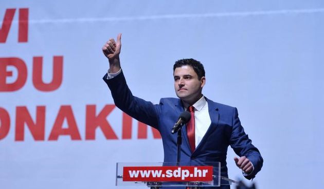 KC Drazen Petrovic, Zagreb – Odrzana 14. Konvencija Socijaldemokratske partije Hrvatske na kojoj su se birali clanovi Glavnog odbora i Predsjednistva stranke. Davor Bernardic. Photo: Marko Lukunic/PIXSELL