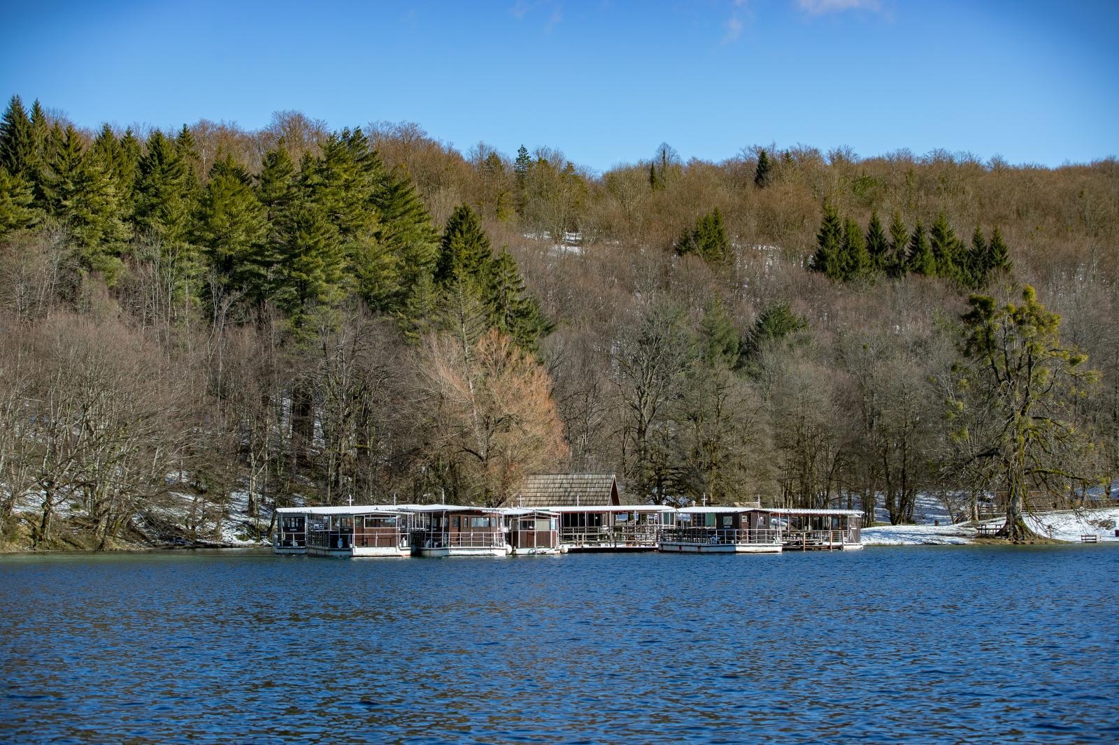 Zimska idila u Nacionalnom parku Plitvička jezera Zimska idila u Nacionalnom parku Plitvička jezera
