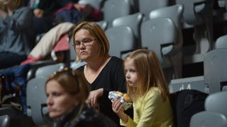 Predstava “Maša i Medvjed” moskovskog Dječjeg kazališta oduševila zadarske mališane Predstava “Maša i Medvjed” moskovskog Dječjeg kazališta oduševila zadarske mališane