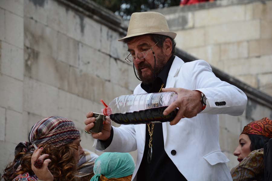 Stanarske maškare u karnevalskoj povorci, foto Iva Perinčić