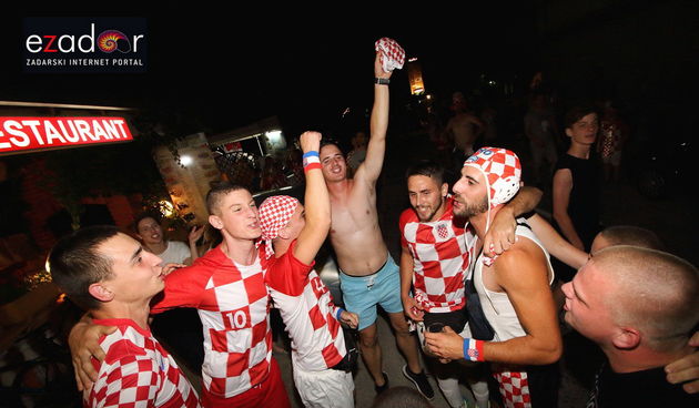 Bibinje: Navijanje za Vatrene i fešta nakon pobjede nad Rusijom
