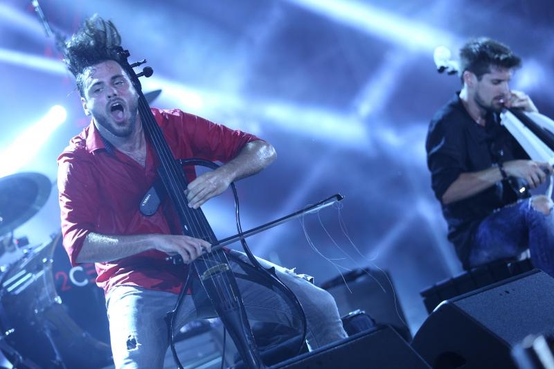 Zagreb Classic: Rođendanski koncert 2Cellos, Zucchera i Olivera na Tomislavcu. Photo: Anto Magzan/PIXSELL Zagreb Classic: Rođendanski koncert 2Cellos, Zucchera i Olivera na Tomislavcu. Photo: Anto Magzan/PIXSELL