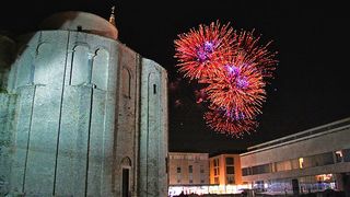 Novogodišnji vatromet u Zadru 2009. (foto: Marin Gospić)