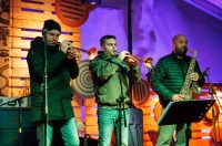 Gustafi @ Božićni gramofon