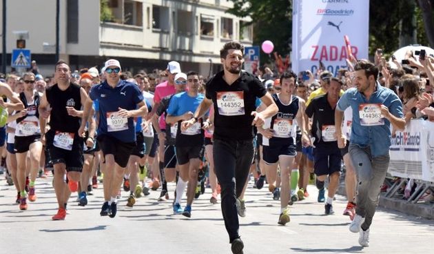 Wings For Life Word Run 2016. Preko 7 tisuća trkača startalo je u humanitarnoj utrci sa zadarskog Foruma. #cijelisvijetzajedancilj. Foto: Dino Stanin/PIXSELL