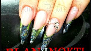 Zrinka Vuksan u konkurenciji natjecanja “Miss Nails” Zrinka Vuksan u konkurenciji natjecanja “Miss Nails”