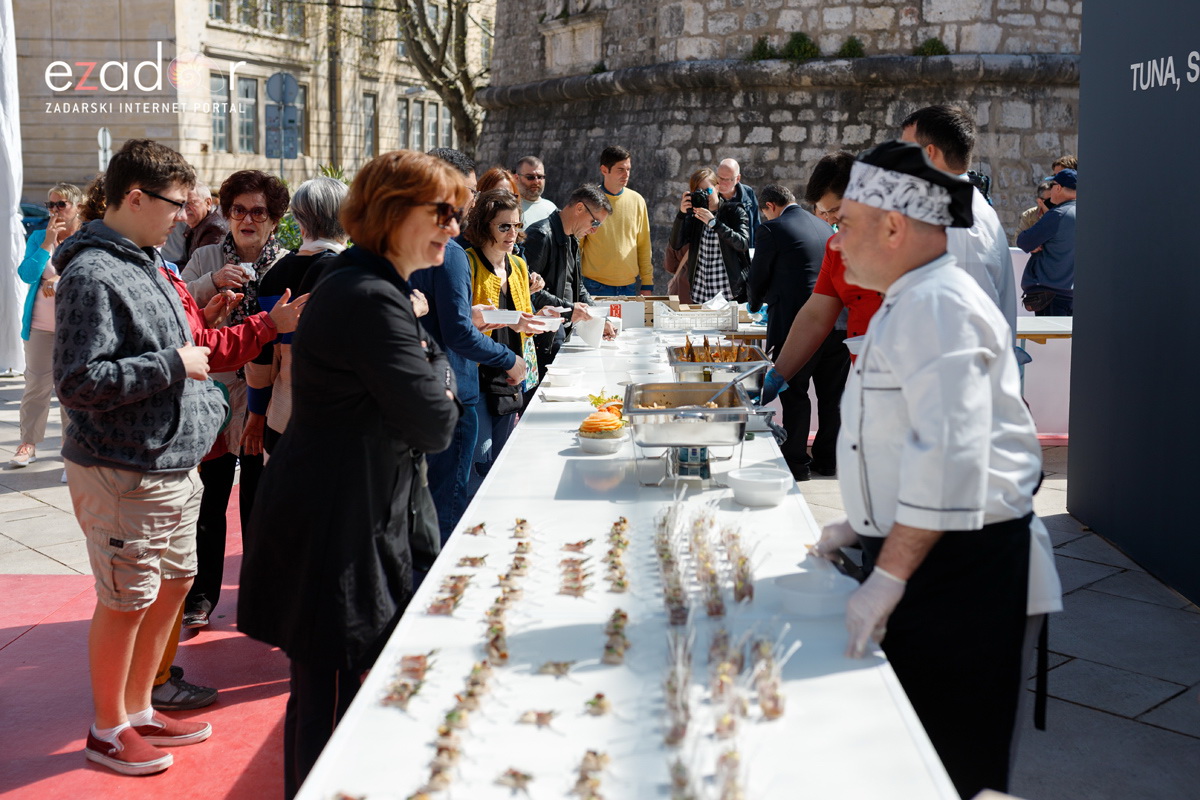 Đir po gradu, subotnja špica 6. travnja 2019. Đir po gradu, subotnja špica 6. travnja 2019.