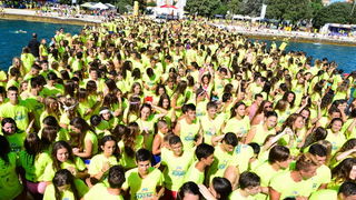 10. dm Millennium Jump na zadarskoj rivi – 3 tisuće skakača poslalo prekrasnu priču u svijet 10. dm Millennium Jump na zadarskoj rivi – 3 tisuće skakača poslalo prekrasnu priču u svijet