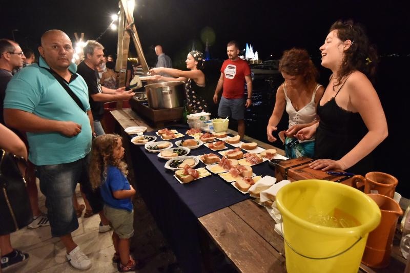 Zadar: Posljednja večer tradicionalne fešte Noć punog miseca, Photo: Dino Stanin/PIXSELL